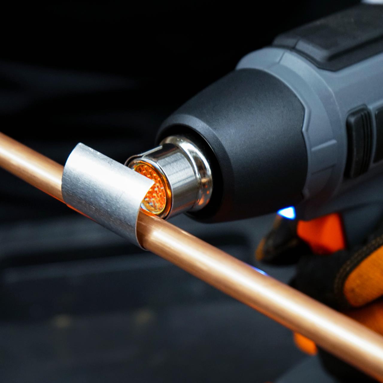 FUXTEC heteluchtpistool accu 20V - heatgun - set met batterij (2Ah) en lader (1A)