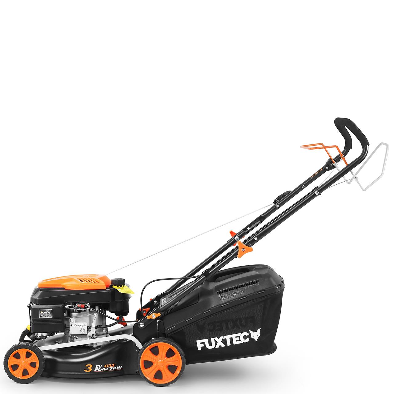 FUXTEC Grasmaaier Benzine - 43cm - Zelfrijdend / Zelftrekkend / Achterwielaandrijving - Mulchfunctie - Opvangbak 40L - FX-RM4346